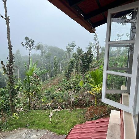 Wayanad Riverside Periya Luaran gambar