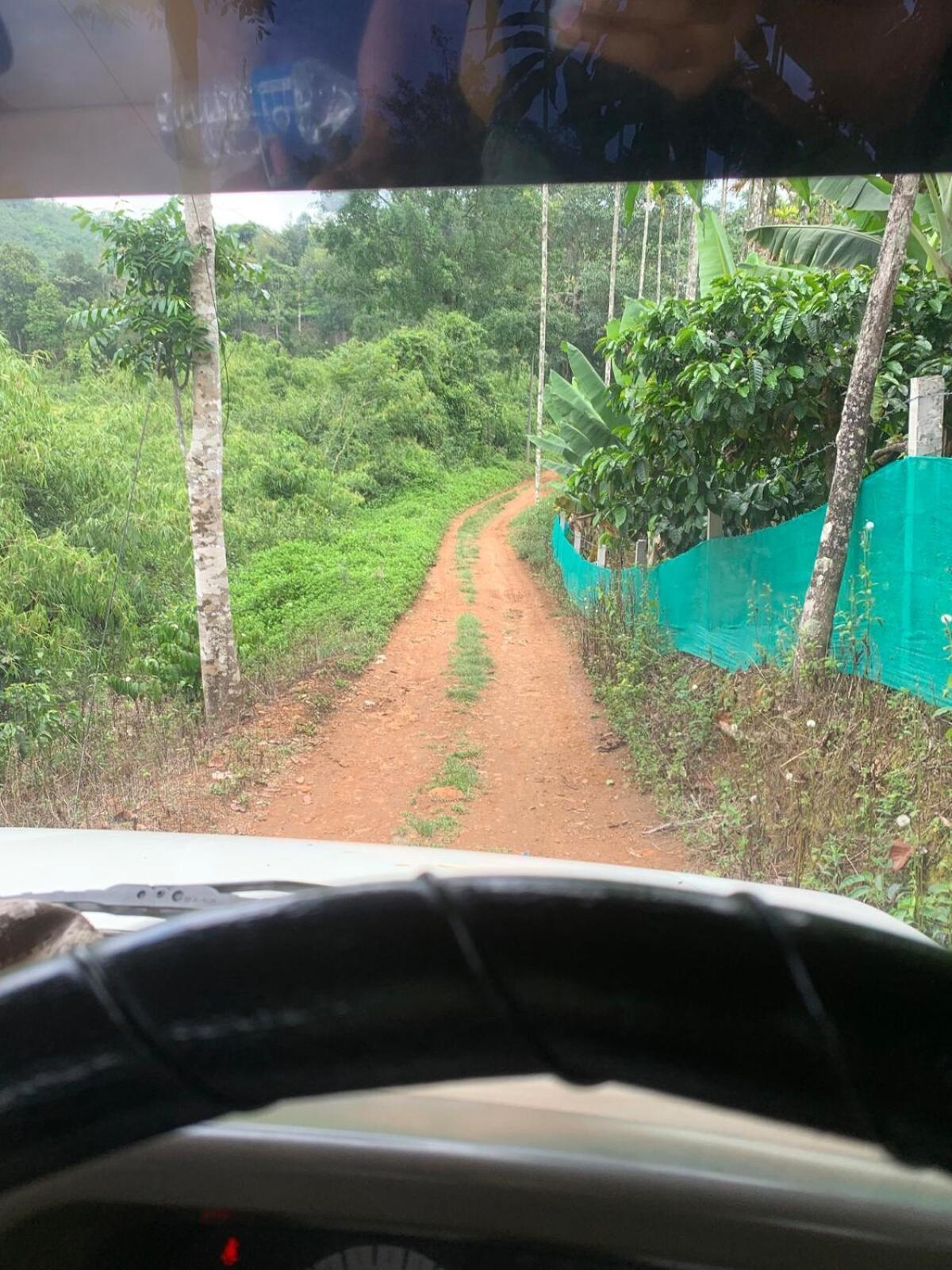 Wayanad Riverside Periya Luaran gambar